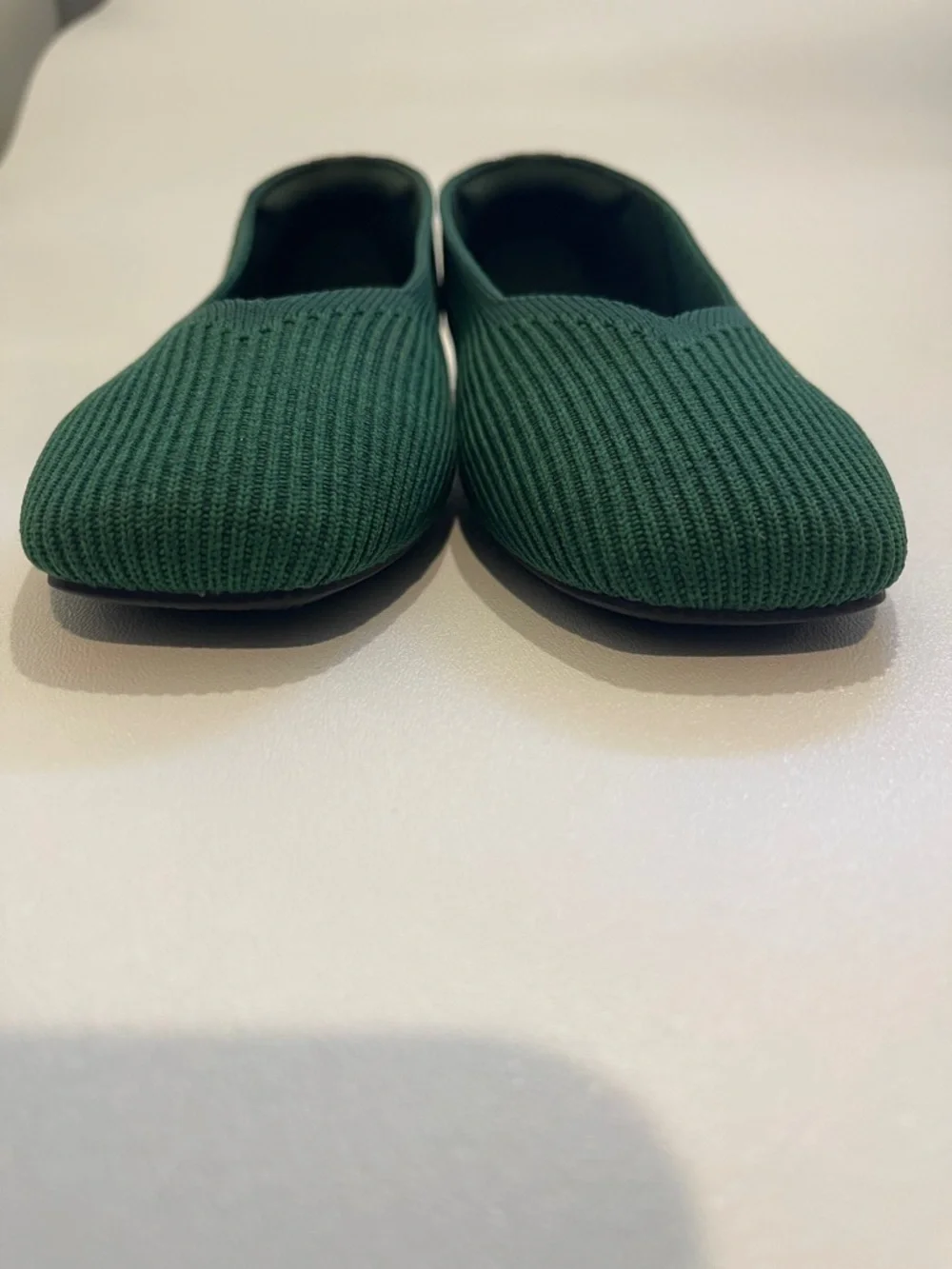 Vivaia Margot 2.0 square-toe flats in green